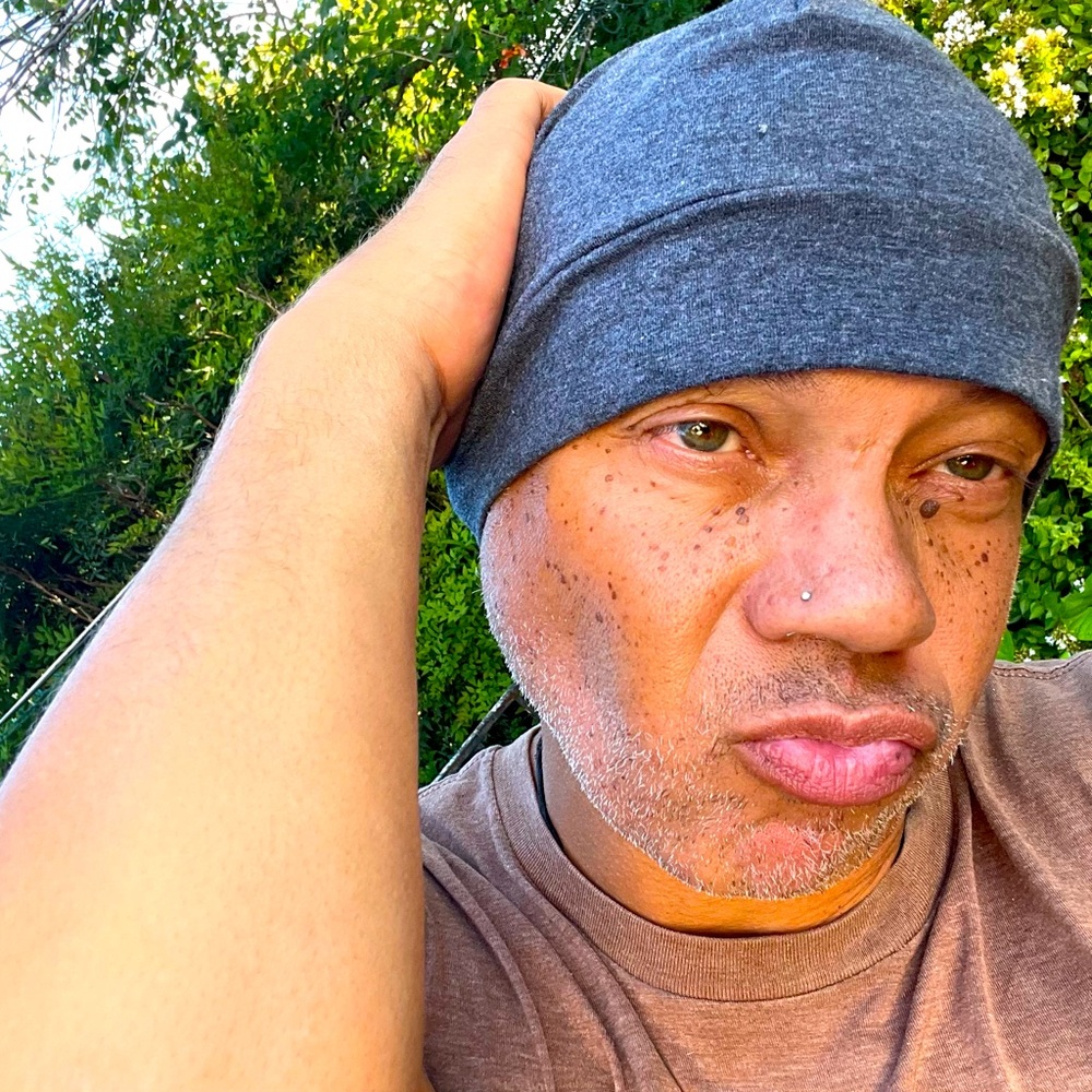 Dark Grey Skull fitting Beanie